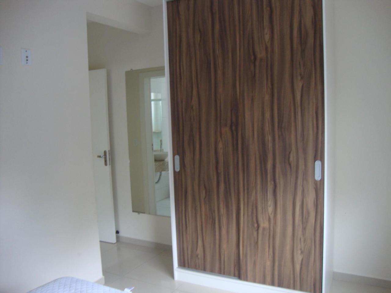 Apartamento Aluguel Temporada 봄비나스 외부 사진